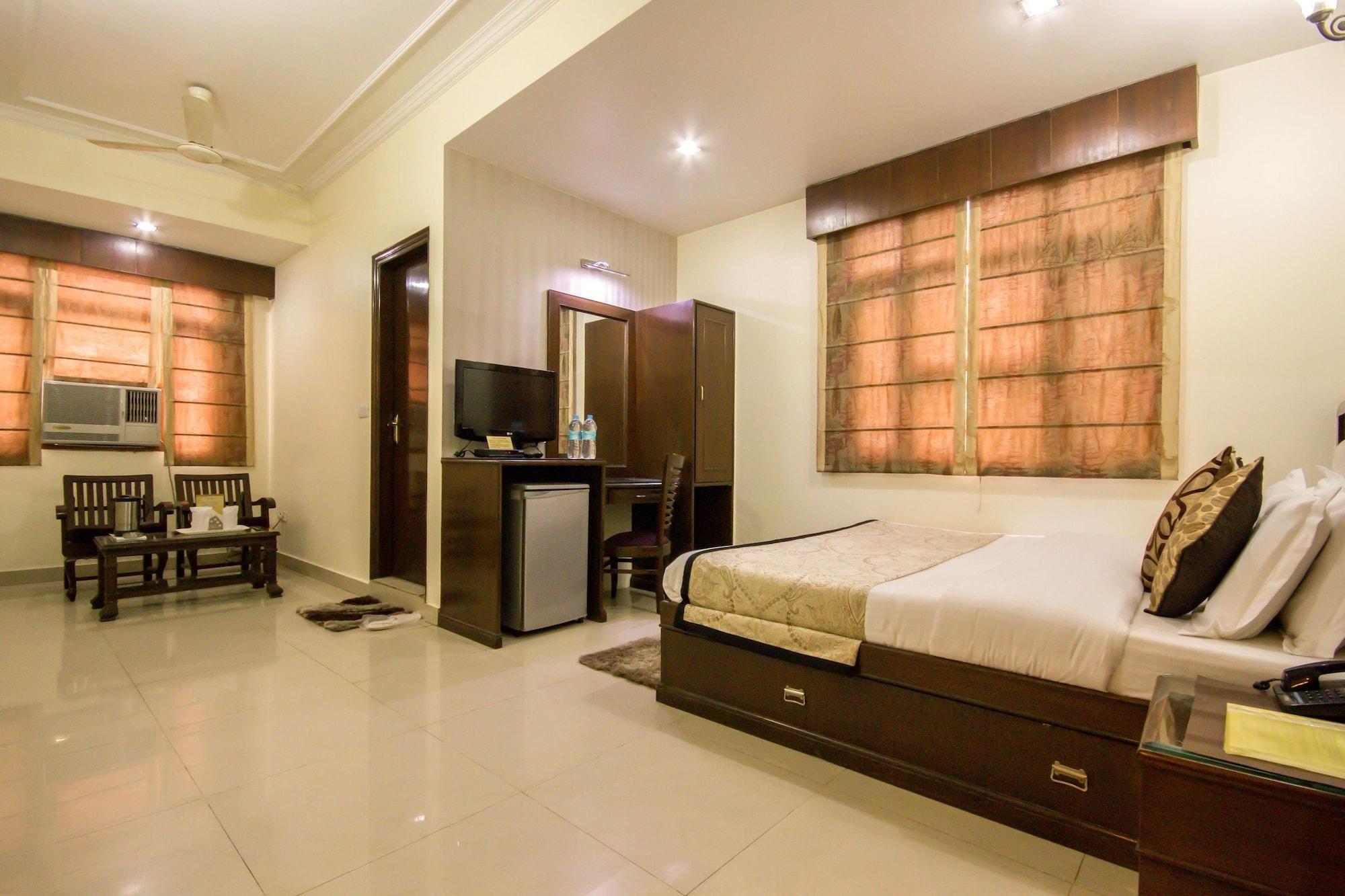 Hotel Grand Park Inn Дели Экстерьер фото