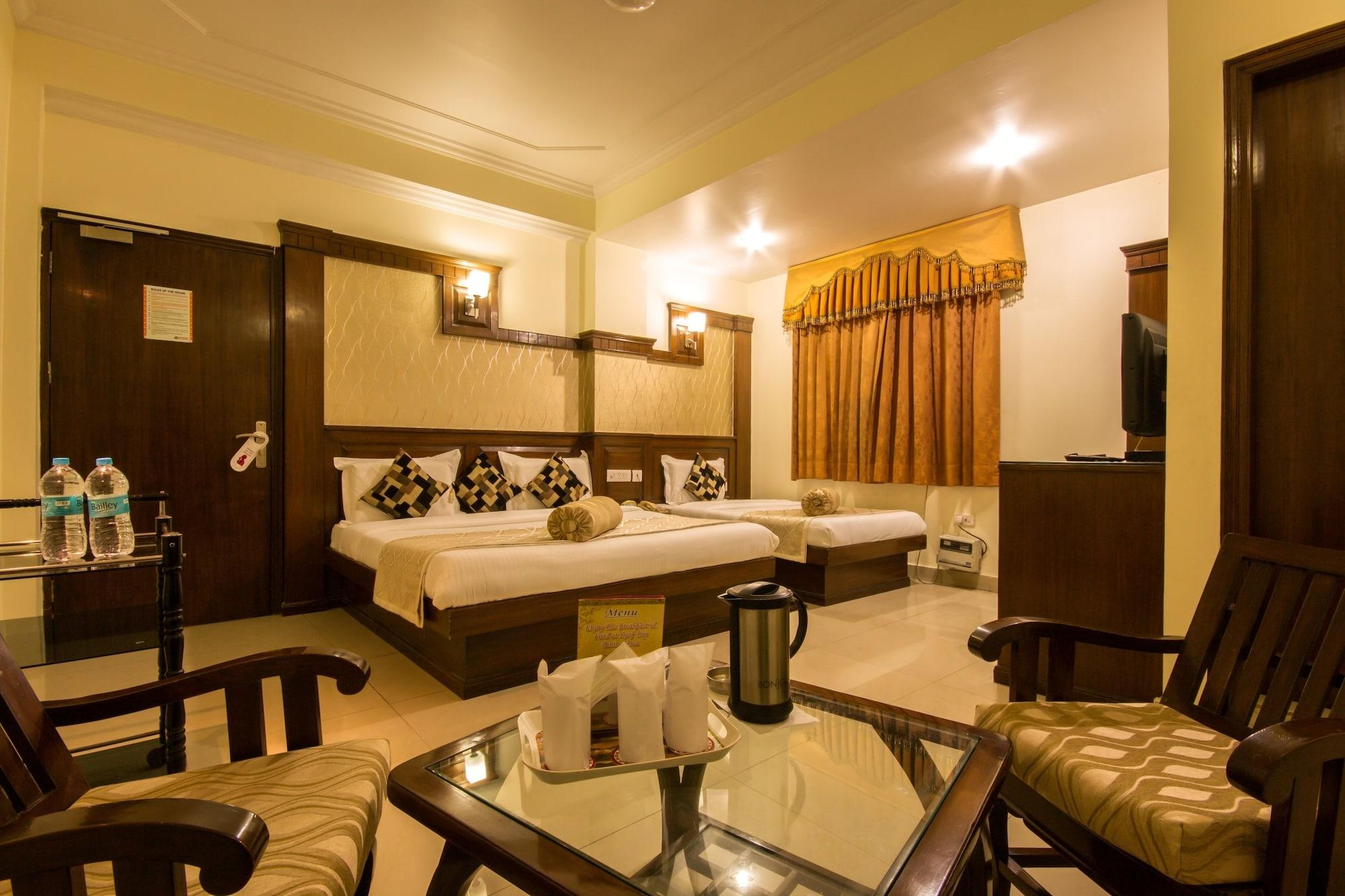 Hotel Grand Park Inn Дели Экстерьер фото