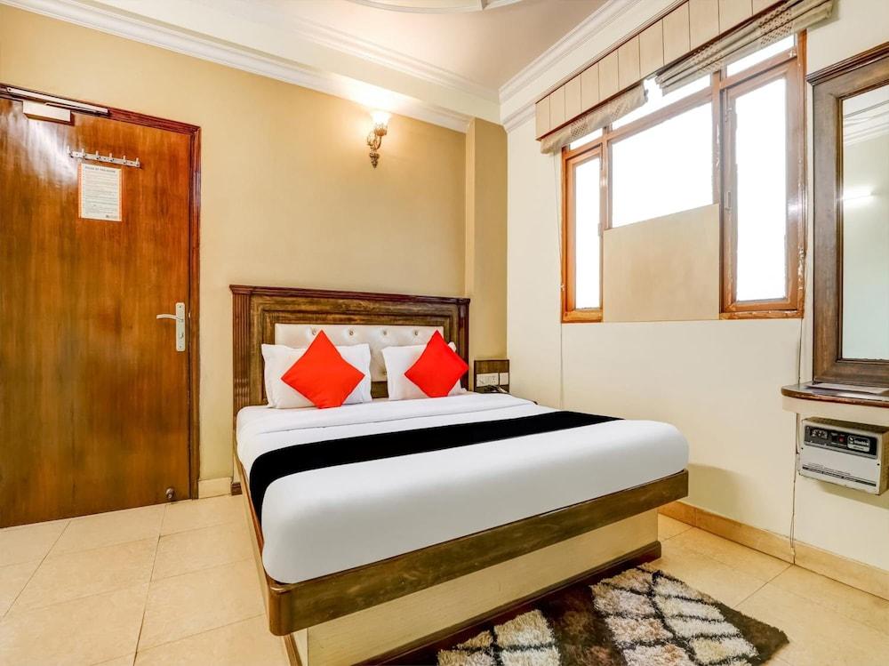 Hotel Grand Park Inn Дели Экстерьер фото
