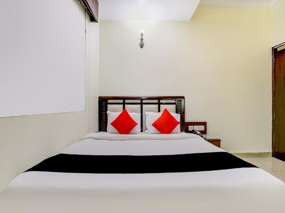 Hotel Grand Park Inn Дели Экстерьер фото