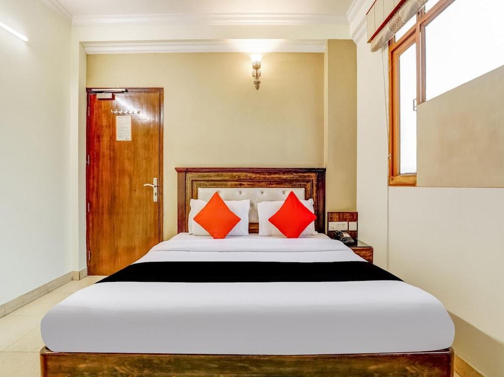 Hotel Grand Park Inn Дели Экстерьер фото