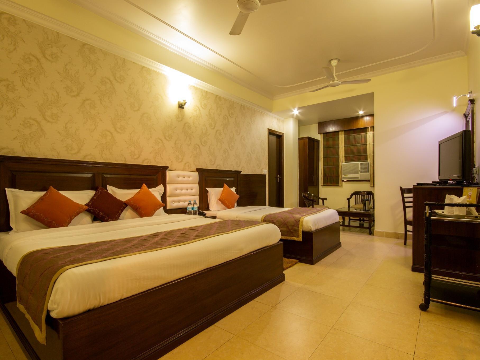 Hotel Grand Park Inn Дели Экстерьер фото